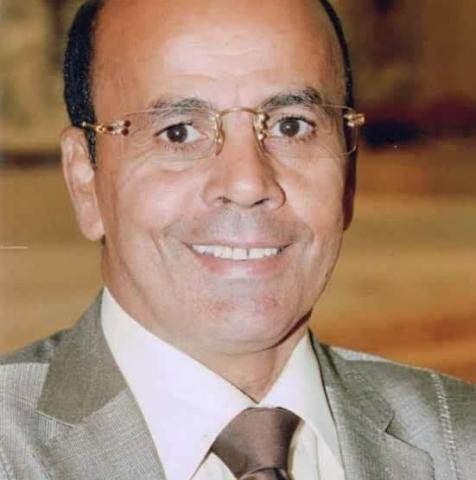 الكاتب الصحفي محمد حلمى رئيس التحرير