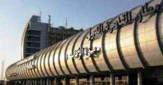 مصر للطيران تبدأ نقل ٥...