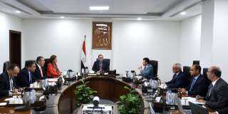 رئيس الوزراء يتابع موقف تشغيل...
