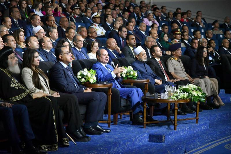 الرئيس السيسي خلال جلسات حكاية وطن