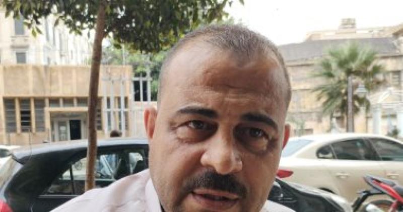 علاء احمد تمام رئيس اللجنة النقابية للعاملين بمحافظة الإسكندرية
