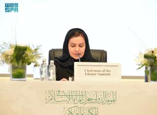 رئيس هيئة حقوق الإنسان تشيد...