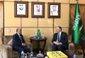 سفير المملكة لدى مصر يستقبل...