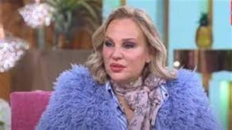 الفنانة شيرين رضا