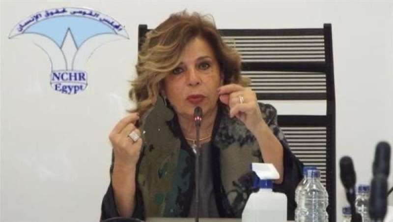 السفيرة مشيرة خطاب