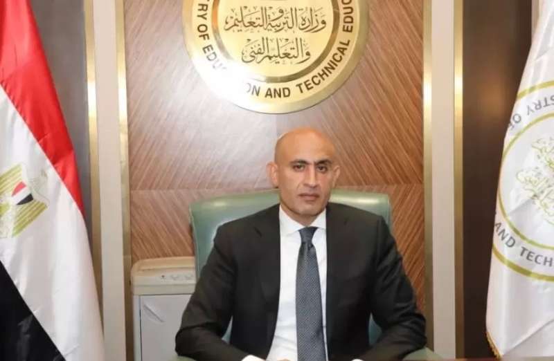 الدكتور محمد عبداللطيف وزير التربية والتعليم والتعليم