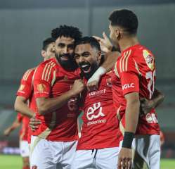 الأهلي يسحق سيراميكا بخماسية مقابل...