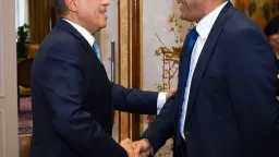 وزير الخارجية يستقبل نقيب الصحفيين...