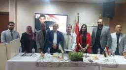 قيادات الأمانة المركزية للمجلس الوطنى...