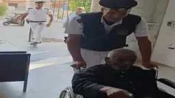 الأجهزة الأمنية بالقاهرة تنقل مسنًا...