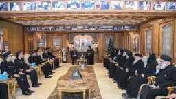 وزير الداخلية يقدم التهاني لبابا...