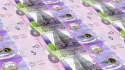 سعر الدينار الكويتي اليوم الأحد...