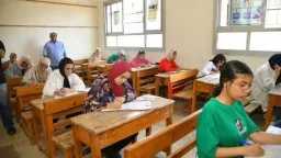 أكثر من 2 مليون طالب...