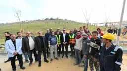 وزير الإسكان ومحافظ القاهرة في...