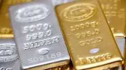 أسعار الذهب تهبط عالميا والفضة...