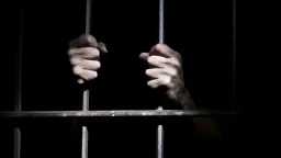 جريمة مروعة في أسيوط.. زوج...