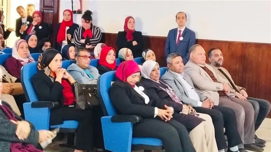 صحة القاهرة تحتفل باليوم العالمي لصحة الفم والأسنان